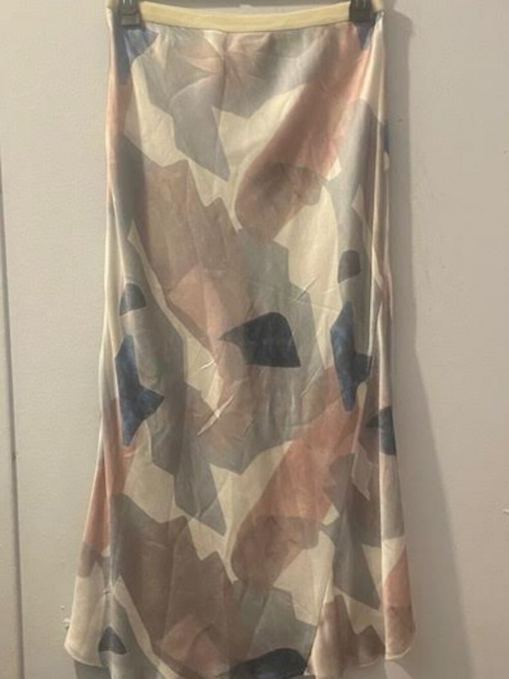 Go by GoSilk 100% Silk Skirt XS Abstract Print High Low Bias Slip Midi Maxi Y2K - Picture 4 of 6